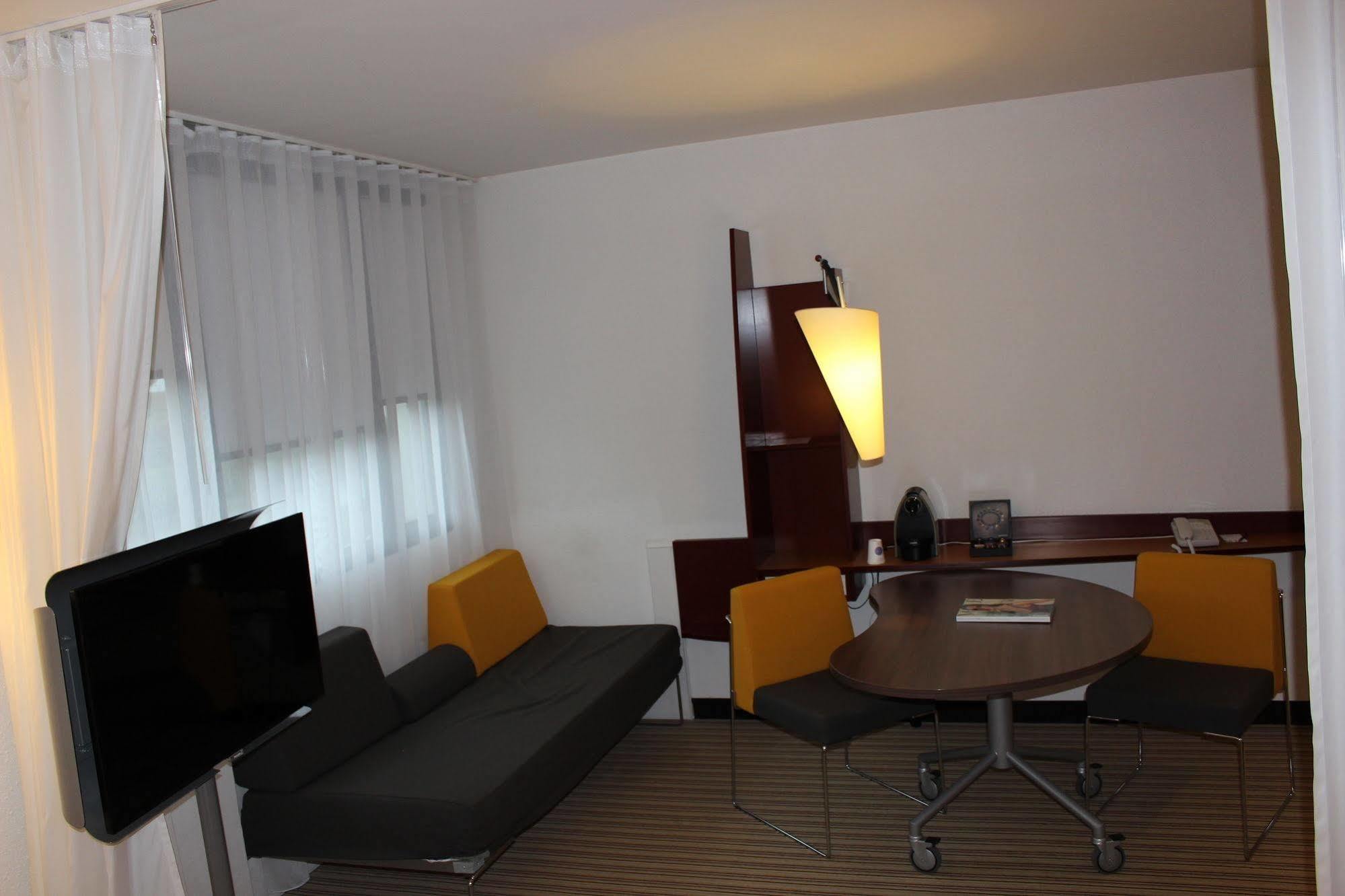 Hotel Calais Terminal Cite Europe 4 Etoiles Coquelles