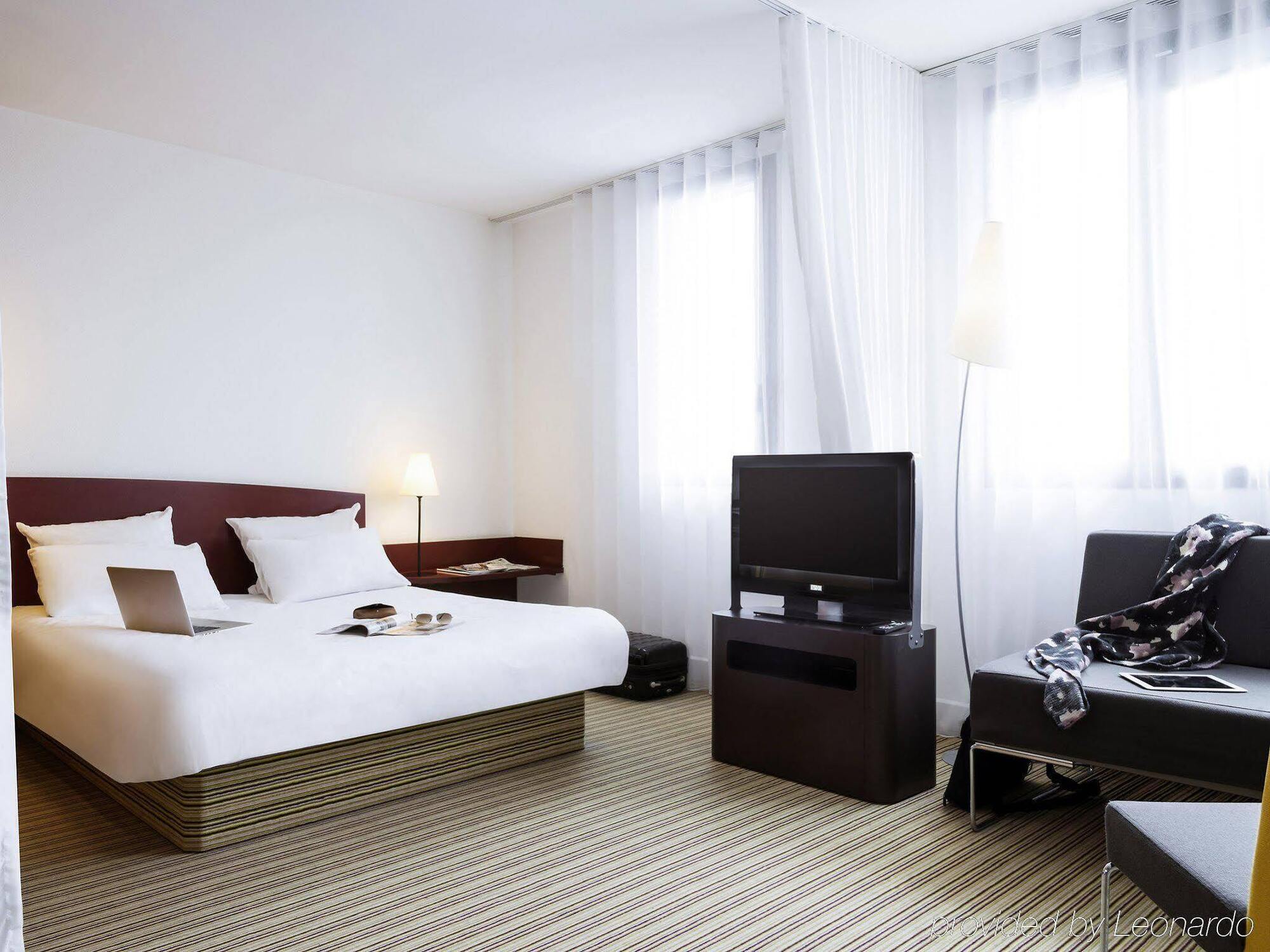 Calais Terminal Cite Europe 4 Etoiles 4* Coquelles